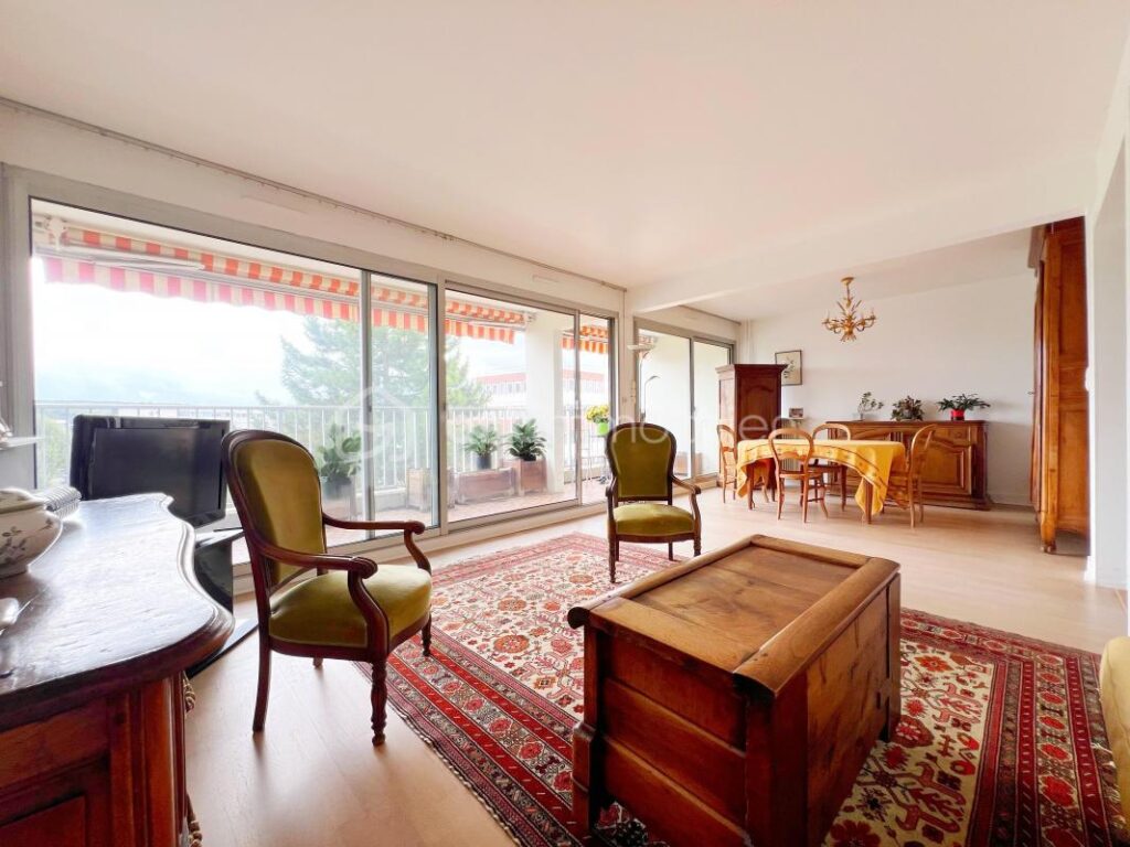 Marly-le-Roi, Résidence Les Vergers de Marly – 4 pièces – 3 chambres – 85 m²