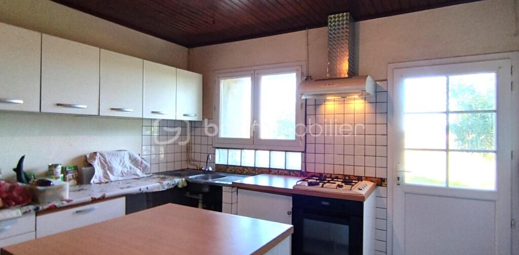 OPPORTUNITE RARE! – 4 pièces – 3 chambres – 126 m²