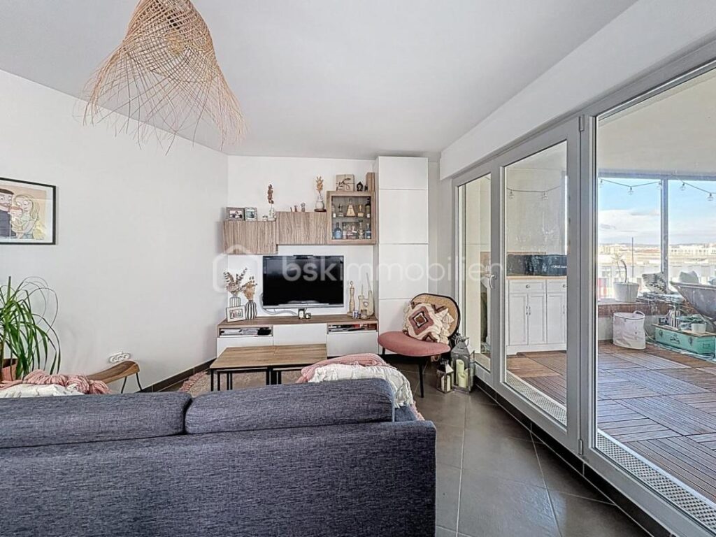 Appartement T3 avec grande terrasse, à deux pas du RER Nanterre-Université – 3 pièces – 2 chambres – 70 m²