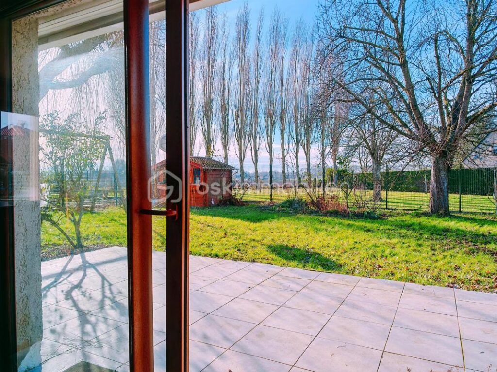 MAISON INDIVIDUELLE / 3 CHAMBRES / TERRAIN 459 M2 / GARAGE / JARDIN / TOP SECTEUR EN IMPASSE AVEC VUE SUR LES CHAMPS – 4 pièces – 3 chambres – 107 m²