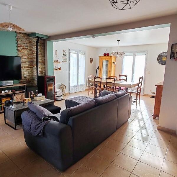 Maison à vendre à D huison longueville