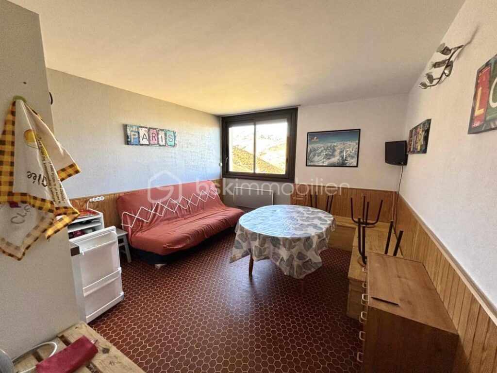 Studio 27 m² au cœur de la plus grande station des Pyrénées ! Vue imprenable sur la vallée ! – 1 pièce – NR chambres – 27 m²