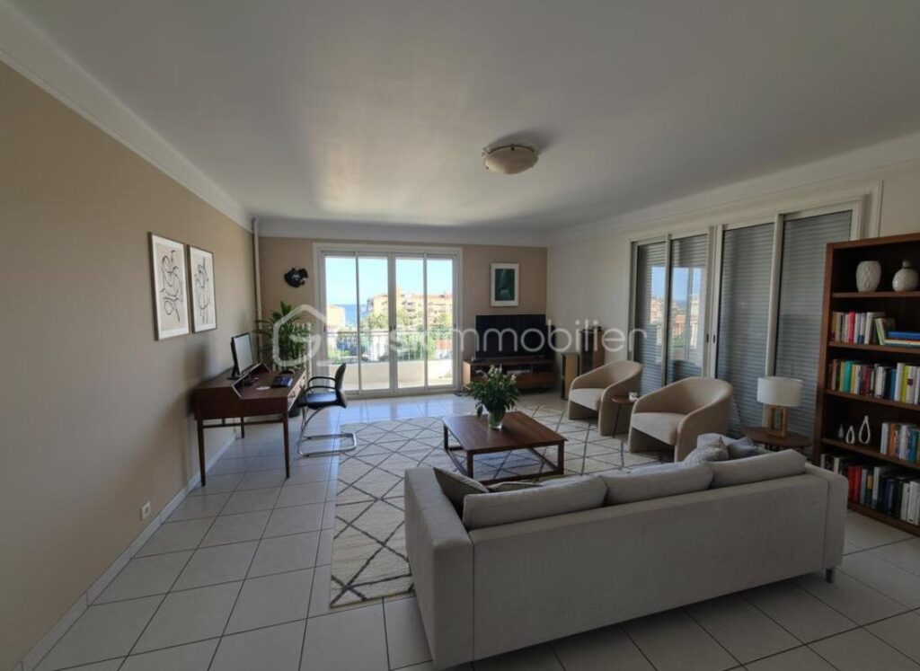 ✨ Superbe 2 pièces avec terrasse et vue mer panoramique – Carnolès ✨ – 2 pièces – 1 chambre – 60 m²