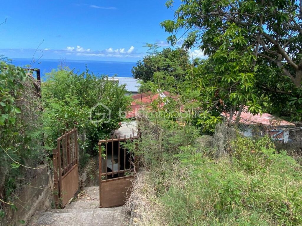 Terrain de 823m2 Saint-Leu Stella – NR pièces – NR chambres – 823 m²