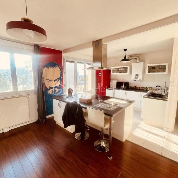 Appartement à vendre à Saint etienne
