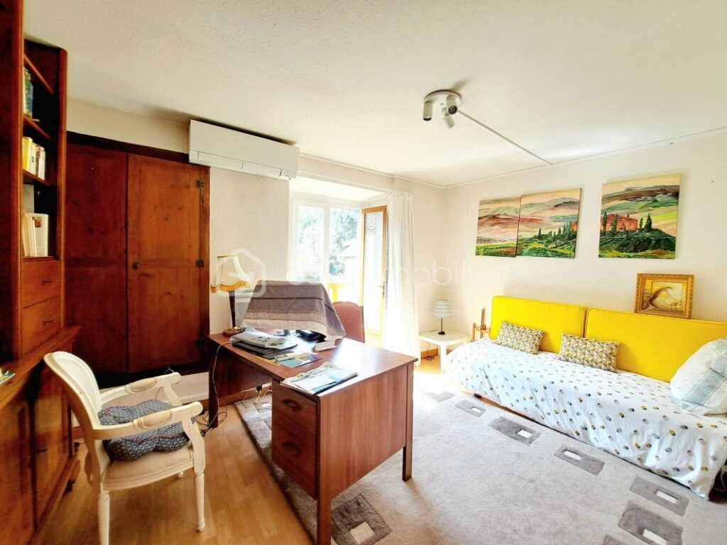 Gîte prés des pistes du plateau de Beille – 10 pièces – 6 chambres – 280 m²