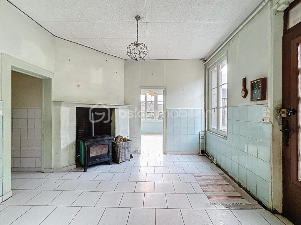 Maison de Ville – 8 pièces – 4 chambres – 108 m²