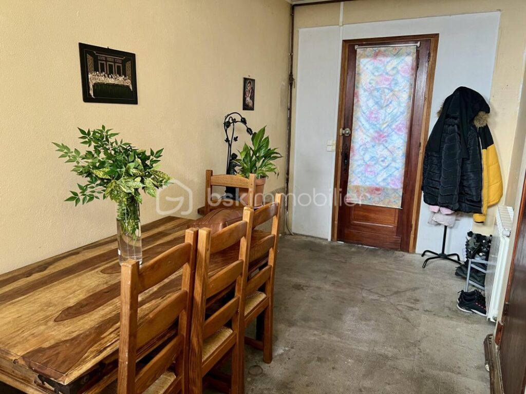 A saisir coquette petite maison – 5 pièces – 3 chambres – 80 m²