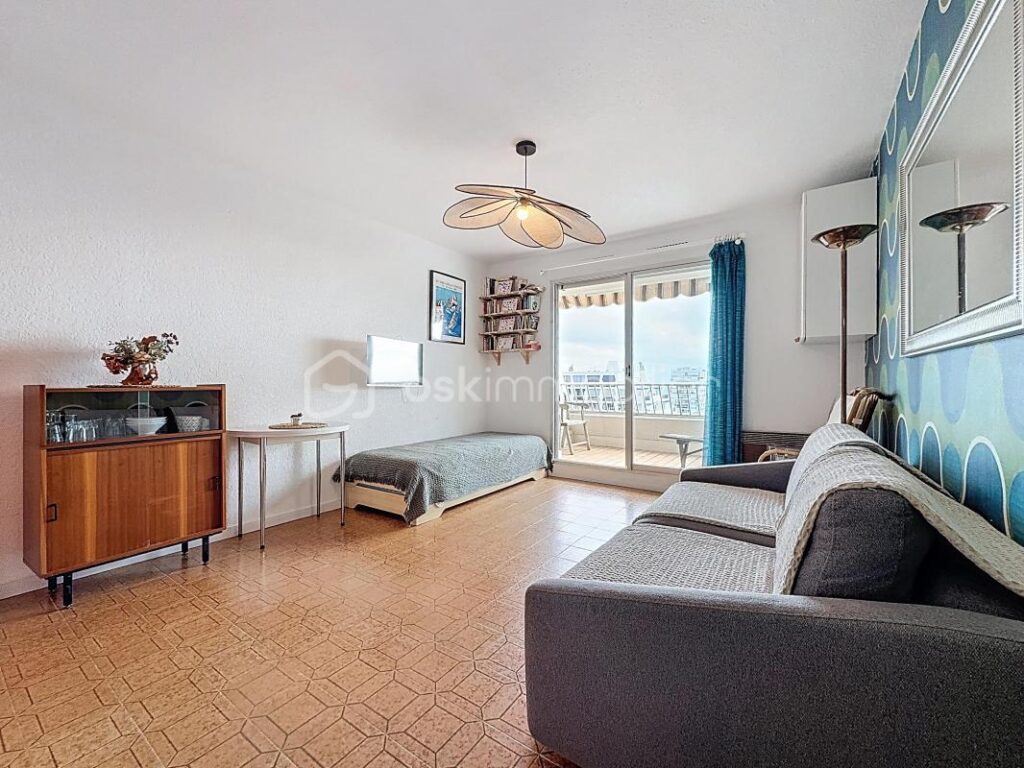 STUDIO 22m2 AVEC VUE MER ET PARKING – 1 pièce – NR chambres – 22 m²