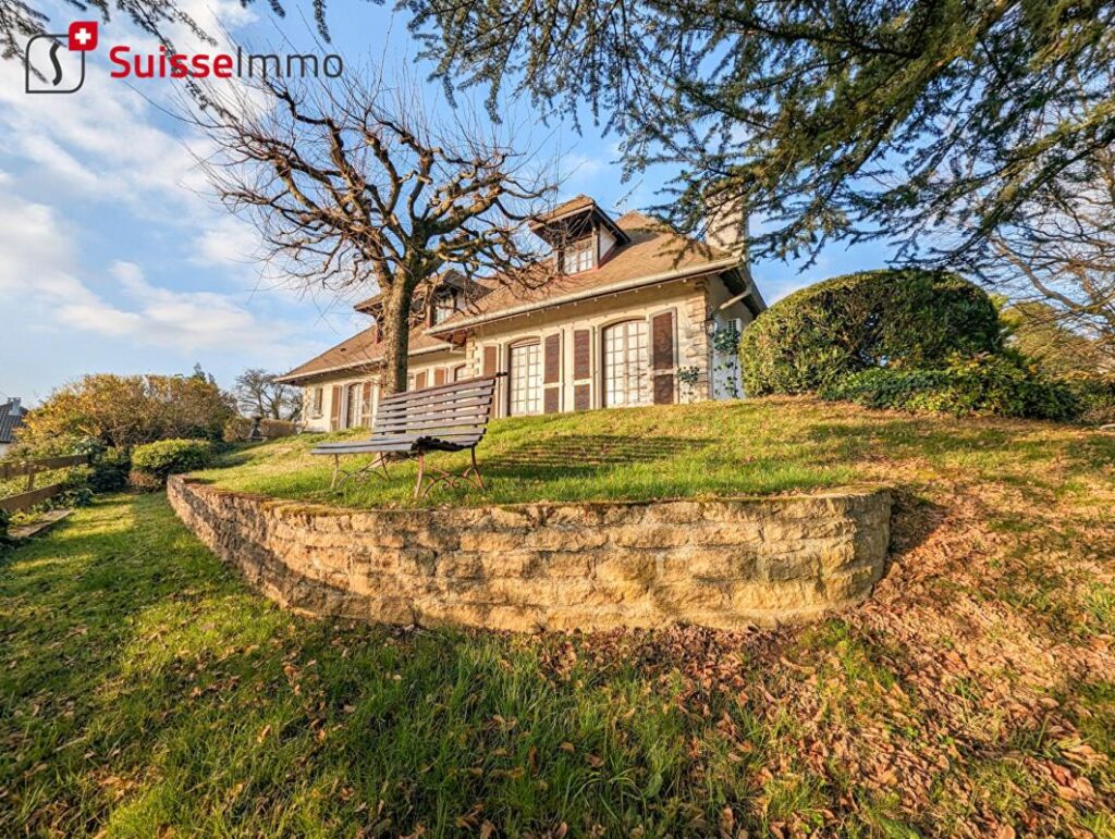 Maison d’architecte Taillecourt 6 pièce(s) 190 m2 – 6 pièces – 4 chambres – 190 m²