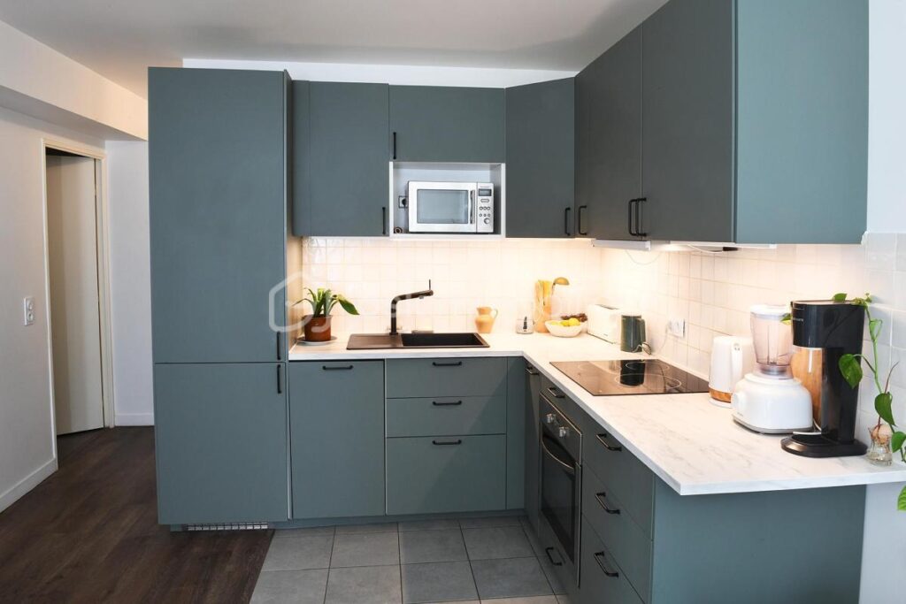 PANTIN – Fort d’Aubervilliers – T2 récent avec loggia dans résidence Woodeum – 2 pièces – 1 chambre – 45 m²