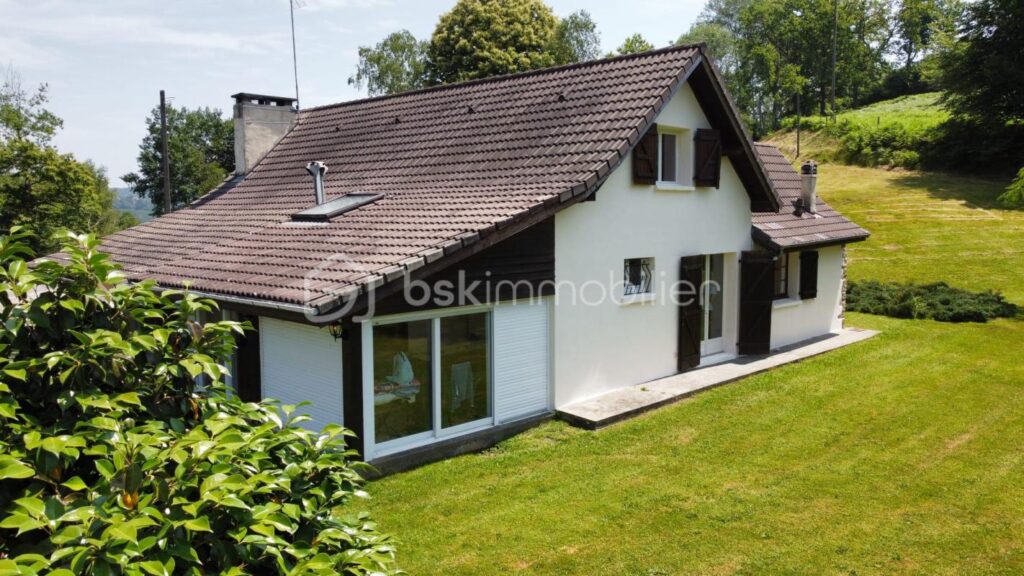 Maison isolée au calme mais proche des commerces entre Pau et Oloron – 4 pièces – 2 chambres – 155 m²