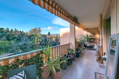 2P Cannes Cx des Gardes – Calme, verdure, terrasse, piscine – 2 pièces – 1 chambre – 47 m²