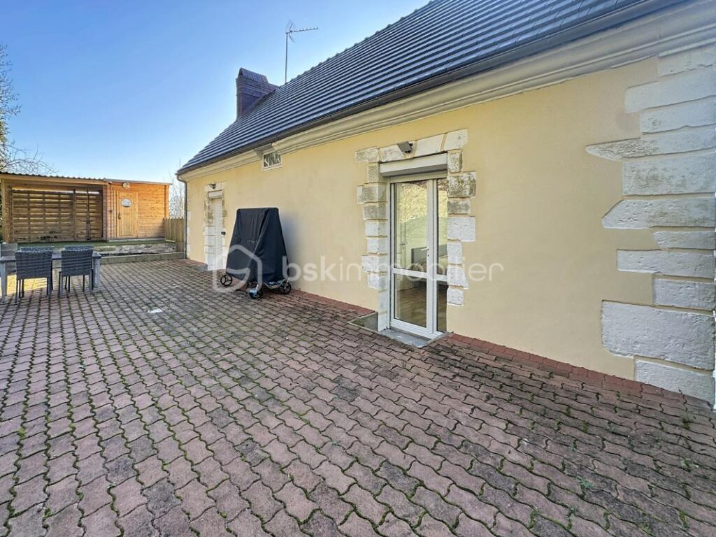 Maison Bourgeoise au coeur d’un bourg – 5 pièces – 4 chambres – 145 m²