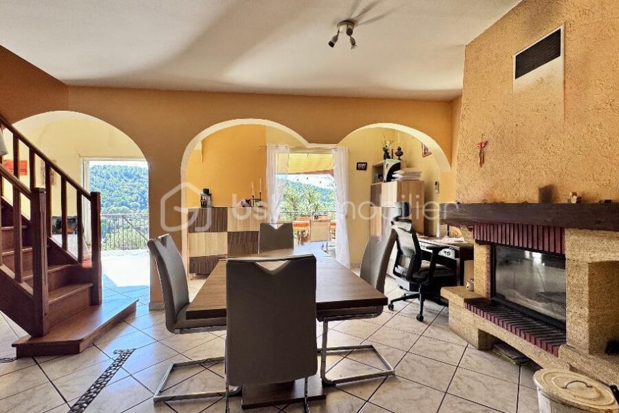 Maison à vendre à Le val