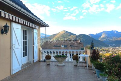 Maison spacieuse avec vue Pyrénées – 7 pièces – 4 chambres – 135 m²