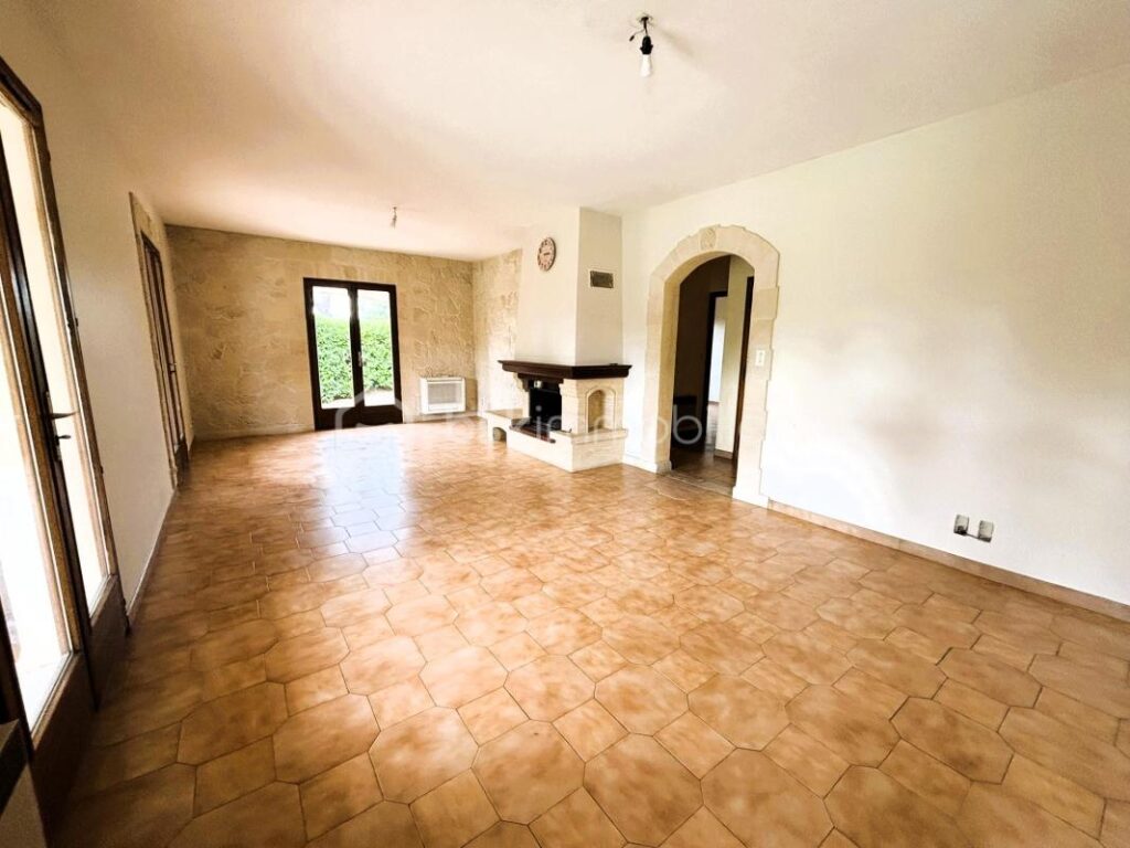 FLORENSAC – SPACIEUSE VILLA FAMILIALE – 6 pièces – 5 chambres – 140 m²