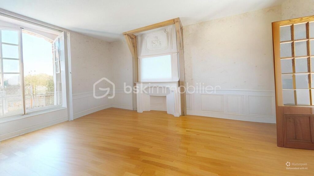 Appartement d’exception dans une tour du XVIIe siècle – Bellegarde – 4 pièces – 2 chambres – 98 m²