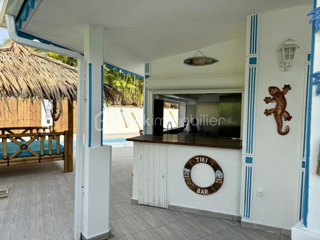 Villa T3 piscine plage à pied – 3 pièces – 2 chambres – 55 m²