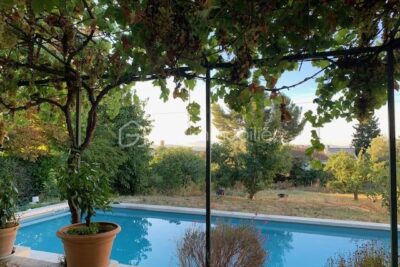 Mandat unique – 3 pièces – 2 chambres – 104 m²