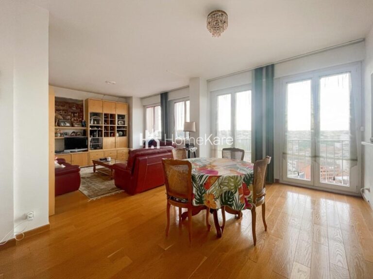 T3 PLEIN CENTRE VILLE – 3 pièces – 2 chambres – 83 m²