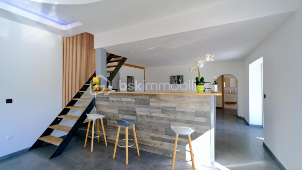 Villa d’exception 175 m² + Garage 120 m² – 4 pièces – 3 chambres – 175 m²