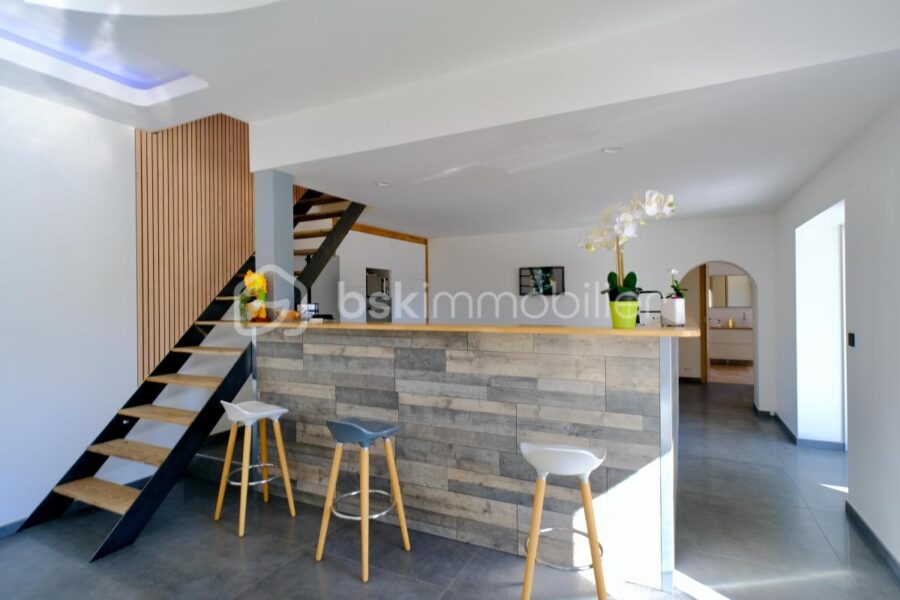 Maison à vendre à Chambost allieres