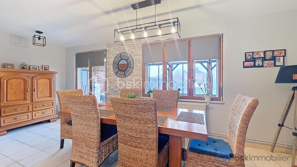 Maison semi individuelle 4 chambres jardin garage – 7 pièces – 4 chambres – 105 m²