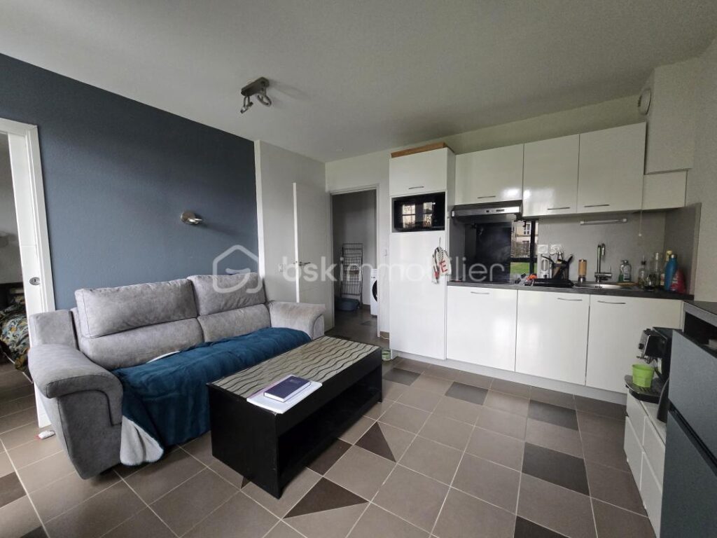 BADEN – GOLFE DU MORBIHAN – APPARTEMENT 35 M² – PISCINE – TERRASSE – 3 pièces – 2 chambres – 34 m²