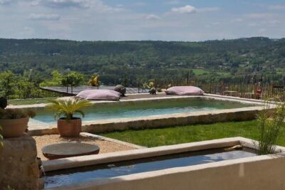 VILLA DE LUXE AVEC PISCINE ET VUE MAGNIFIQUE – 9 pièces – 6 chambres – 239 m²