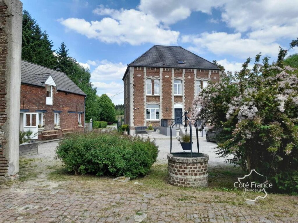 Propriété d’exception – 15 pièces – 9 chambres – 460 m²