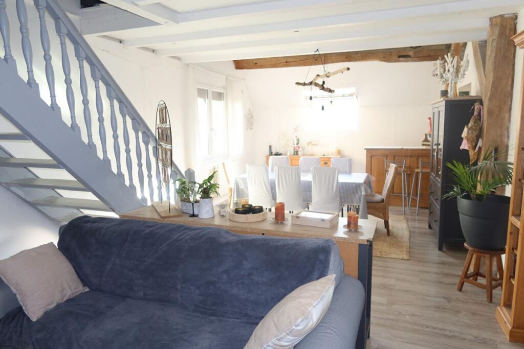 Appartement Auxon Dessous 5 pièce(s) 150 m2 – 5 pièces – 3 chambres – 150 m²