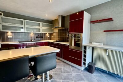 Appartement Rez de chaussée 4 pièce(s) 86.08 m2 – 4 pièces – 2 chambres – 86 m²