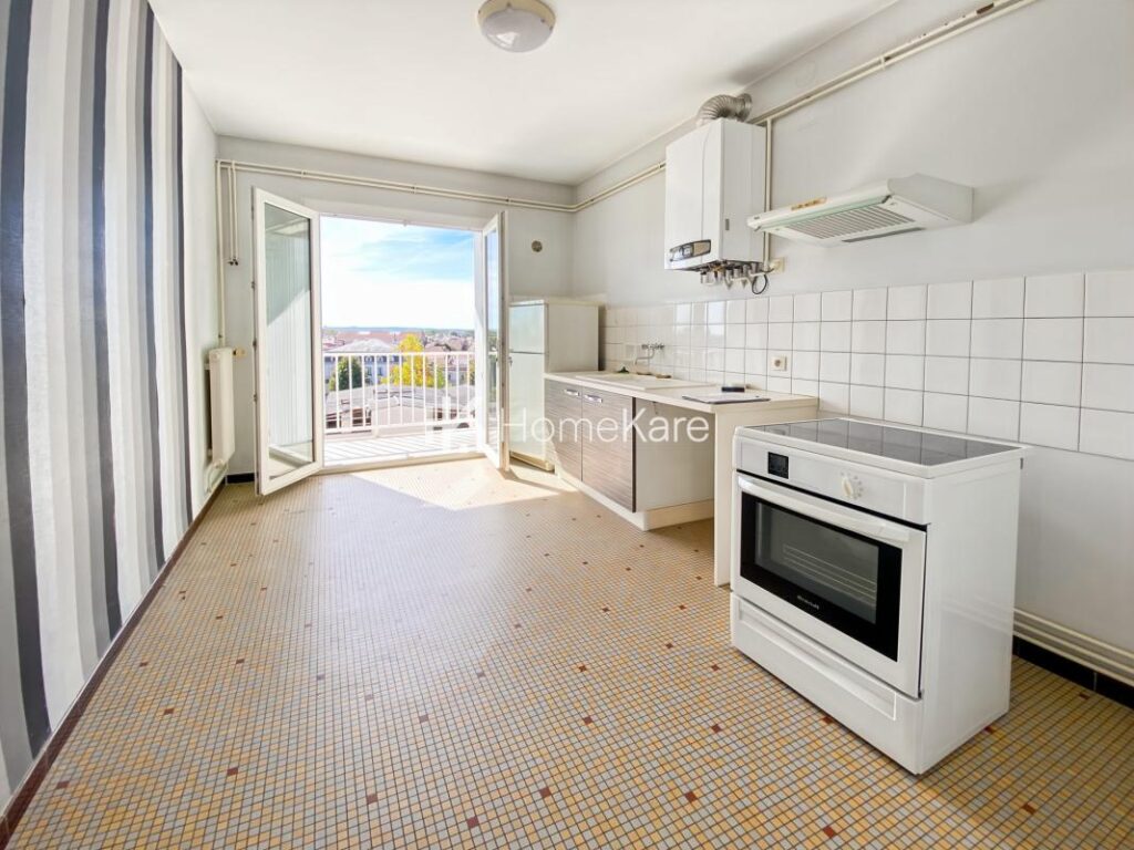 UN BEL INVESTISSEMENT IMMOBILIER – 4 pièces – 2 chambres – 90 m²