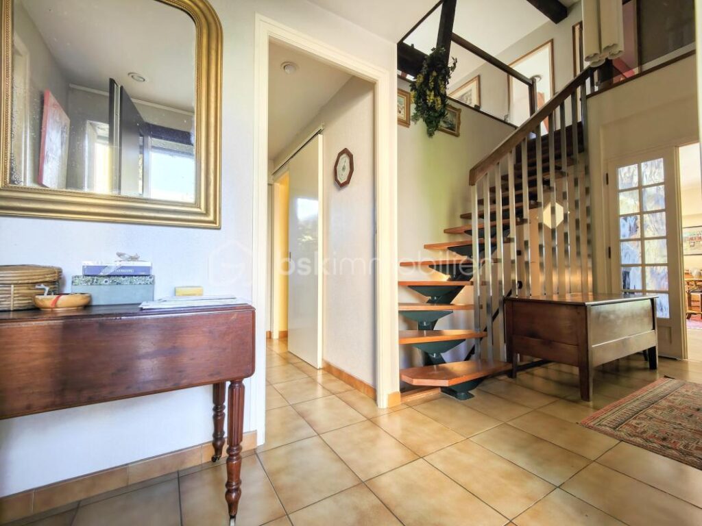 Charmante maison 4 ch plein sud ! – 8 pièces – 4 chambres – 181 m²