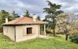 VILLA AVEC SOUS-SOL COMPLET SUR 2 510 m² DE TERRAIN CONSTRUCTIBLE – 4 pièces – 3 chambres – 103 m²