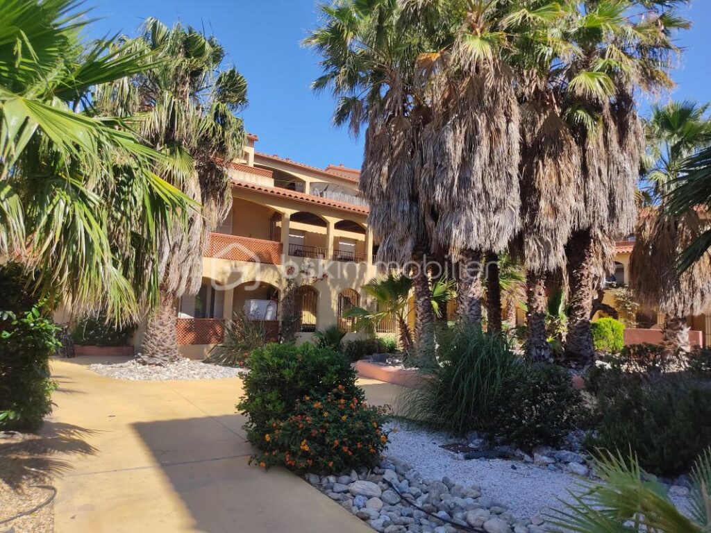 CANET – MALIBU VILLAGE DUPLEX MODERNE AVEC VUE SYMPA – UNE OPPORTUNITÉ EN OR ! – 4 pièces – 3 chambres – 72 m²