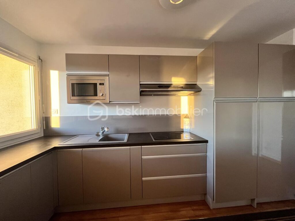 Appartement 2 chambres avec terrasse vue dégagée – 3 pièces – 2 chambres – 69 m²