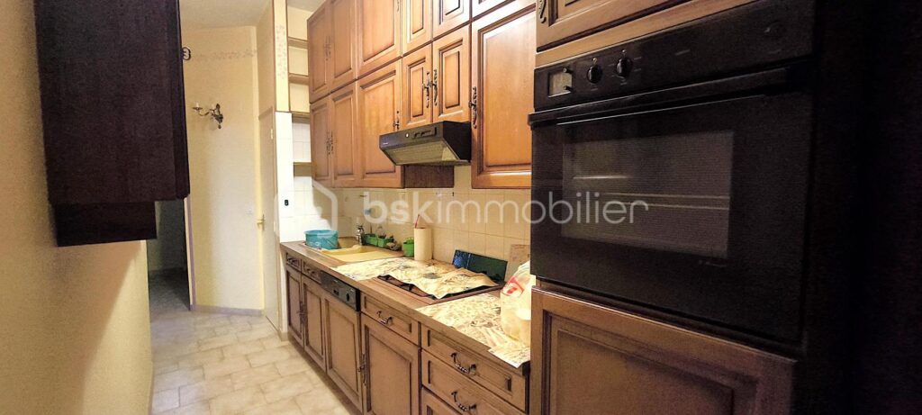 Achat appartement de 71 m2 , en plein centre de Lambesc – 2 pièces – 1 chambre – 71 m²