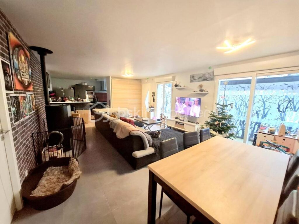 Maison de plain pied lumineuse 3 chambres avec jardin – 4 pièces – 3 chambres – 99 m²