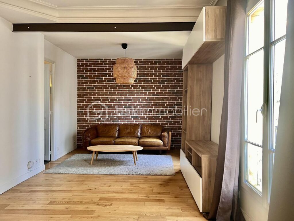 T2 de 43 m2 au 2ème étage sans ascenseur – RUE DE CRIMEE – Paris XIXème – 2 pièces – 1 chambre – 42 m²