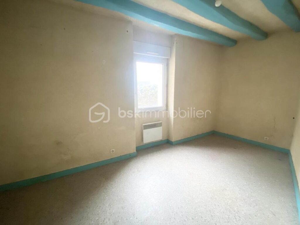 Maison à rénover – Centre-ville Montjean-sur-Loire – Vue Loire – 4 pièces – 3 chambres – 87 m²