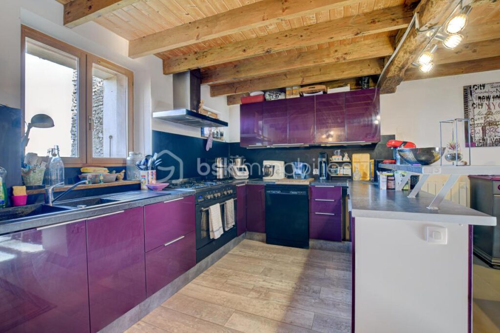 visite virtuelle à 360 sur le site ”jeancrimmo” – 5 pièces – 3 chambres – 98 m²