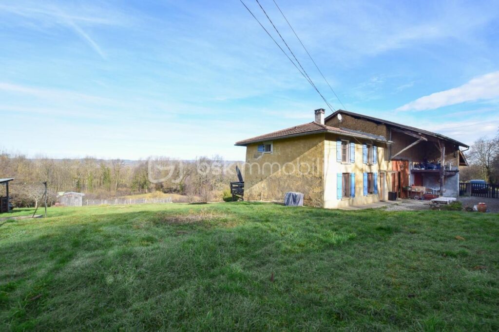 visite virtuelle à 360 sur le site ”jeancrimmo” – 5 pièces – 3 chambres – 98 m²