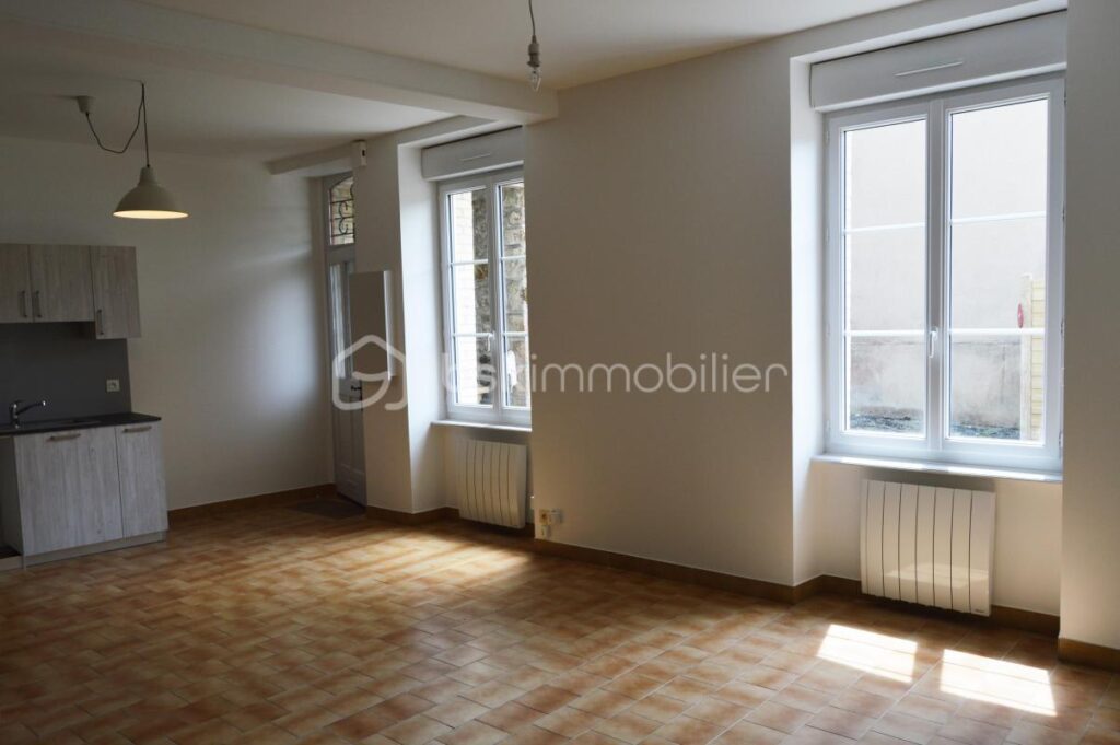 Maison 5 pièces à proximité du centre-ville – 5 pièces – 4 chambres – 88 m²