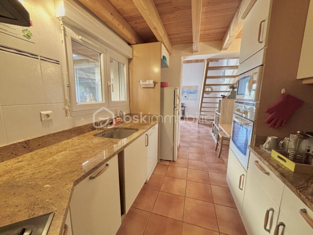 Villa en copropriété avec vue dominante sur Clermont l’Hérault – 4 pièces – 2 chambres – 110 m²