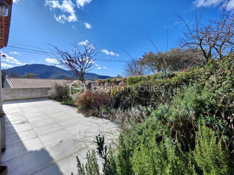 Villa quatre faces récente*** Exposition Sud*** Vue panoramique*** – 4 pièces – 3 chambres – 80 m²