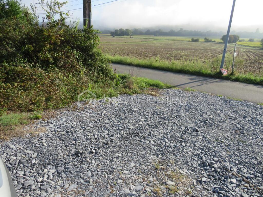 Terrain constructible de 6038 m² au calme vue dominante – NR pièces – NR chambres – 6038 m²