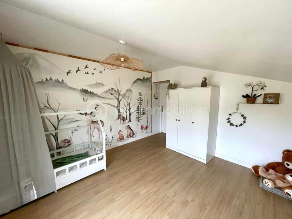 Maison refaite à neuf 4 chambres – 6 pièces – 4 chambres – 159 m²