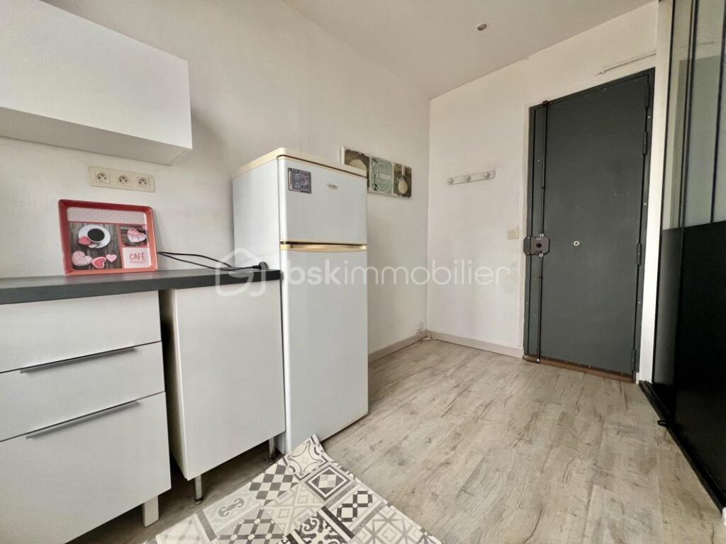 Studio de 18,39 m2 – 4ème étage calme et lumineux sans vis à vis – RUE ANDRE SABATIER – NANTERRE – 1 pièce – NR chambres – 18 m²